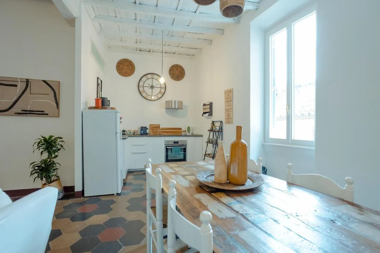 Domus Superior Navona - Pantheon Apartment Rome