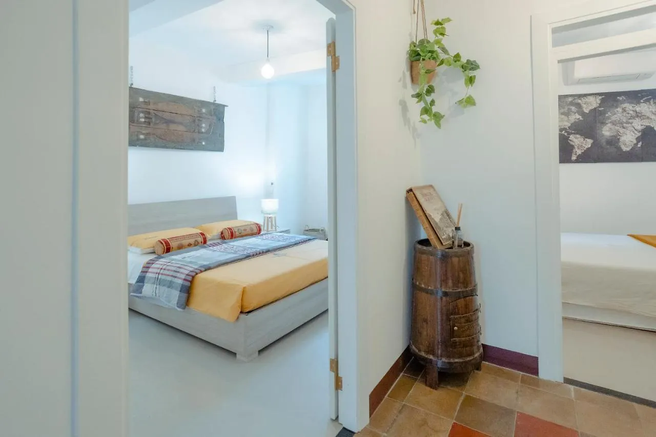 Domus Superior Navona - Pantheon Apartment Rome