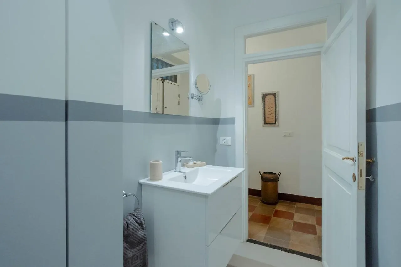 Domus Superior Navona - Pantheon Apartman Róma 0*,
